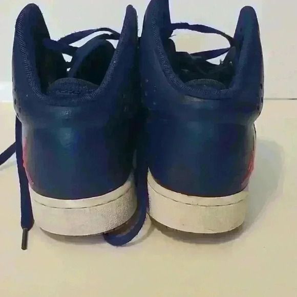 Nike Jordan - Picture 4 of 10